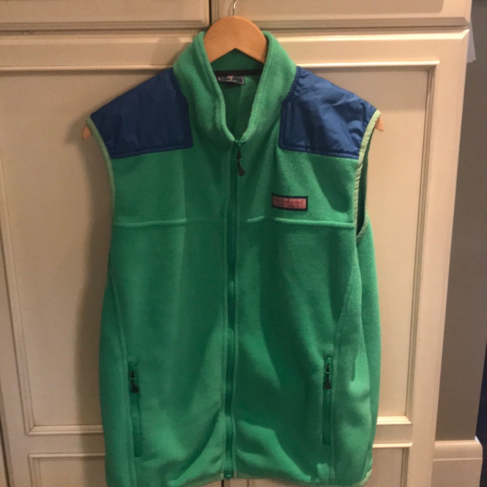Vineyard Vines fleece vest